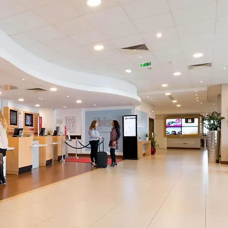 Ibis 17 Clichy-batignolles Hotel