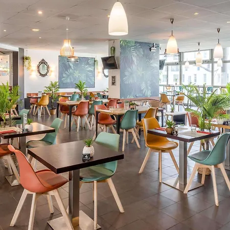 Ibis 17 Clichy-batignolles Hotel