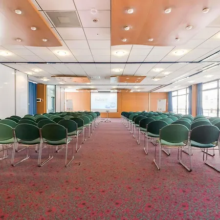Ibis 17 Clichy-batignolles Hotel