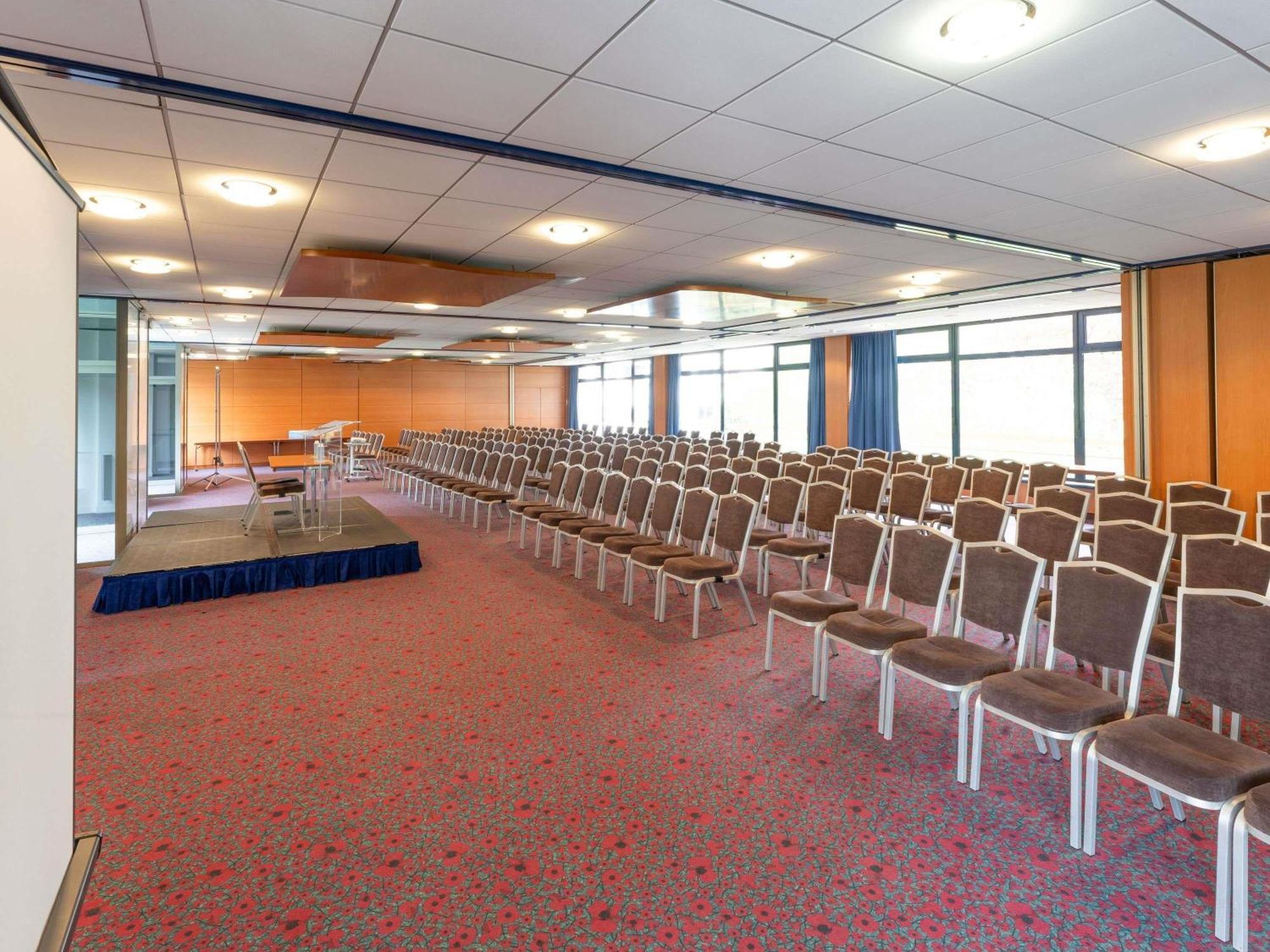 Ibis 17 Clichy-batignolles Parigi