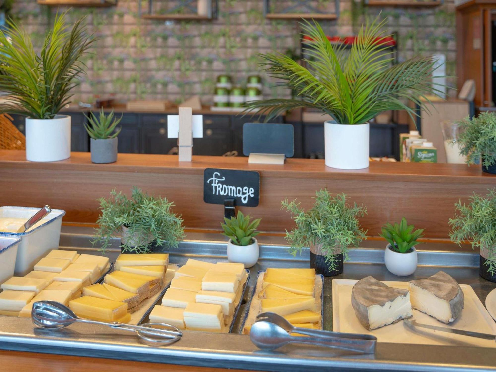 Ibis 17 Clichy-batignolles 3* Parigi