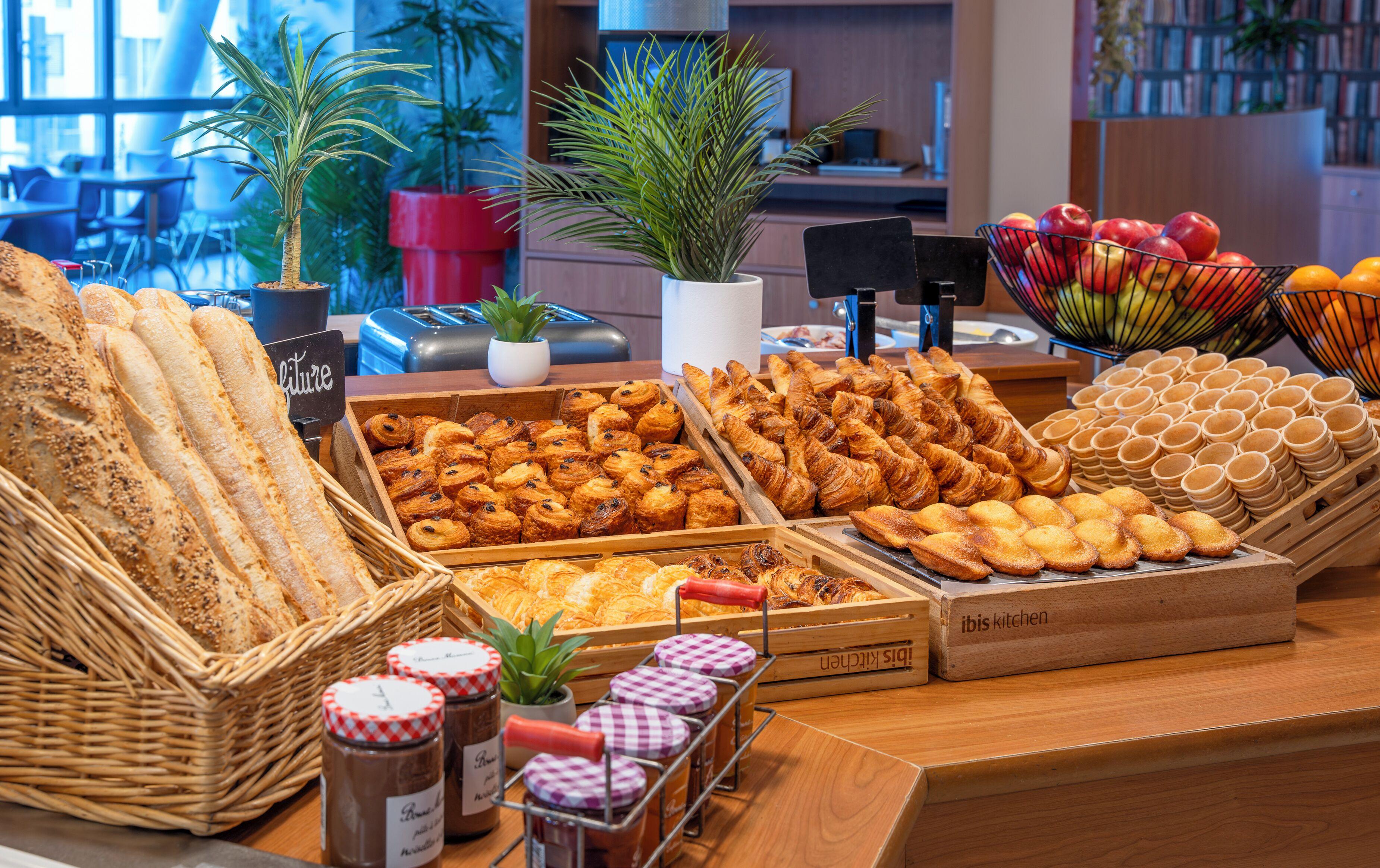 Ibis 17 Clichy-batignolles Hotel Parigi